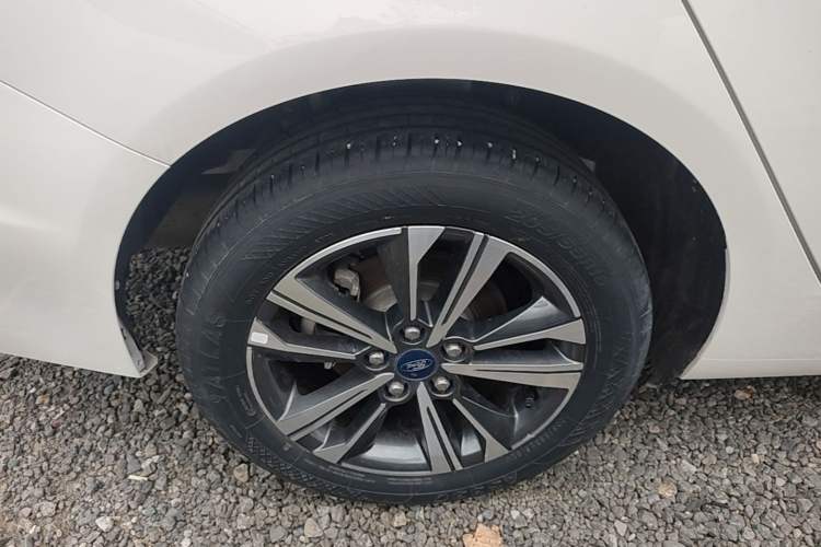 Used Ford Escort 2021 1.5L Automatic Diamond Edition Exterior 5