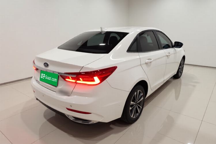 Used Ford Escort 2021 1.5L Automatic Diamond Edition Exterior 5
