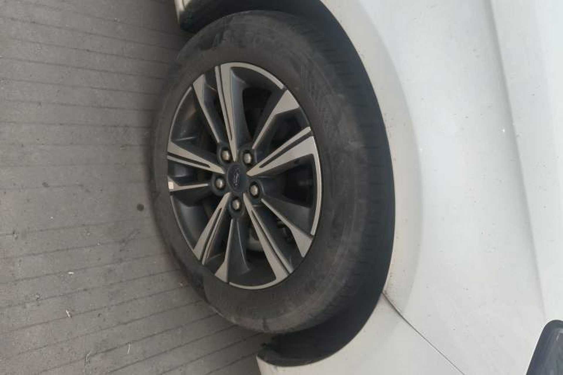 Used Ford Escort 2021 1.5L Automatic Diamond Edition Exterior 7