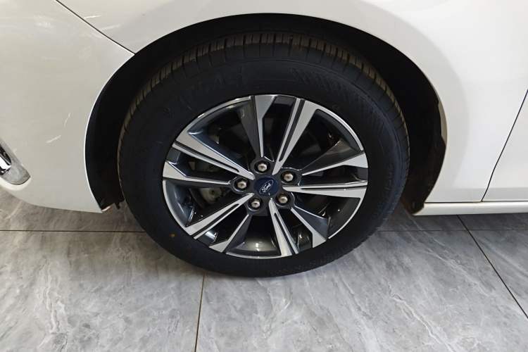Used Ford Escort 2021 1.5L Automatic Diamond Edition Exterior 7