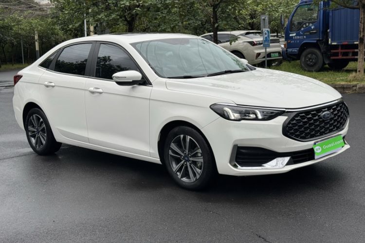Used Ford Escort 2021 1.5L Automatic Diamond Edition Exterior 7