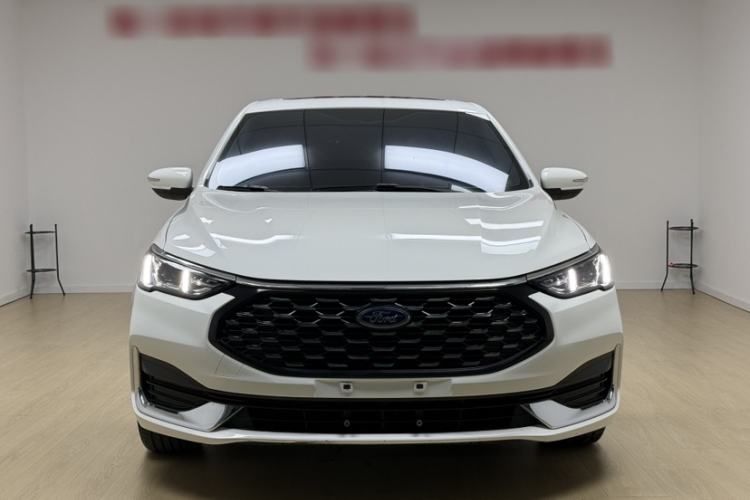 Used Ford Escort 2021 1.5L Automatic Diamond Edition Exterior 7
