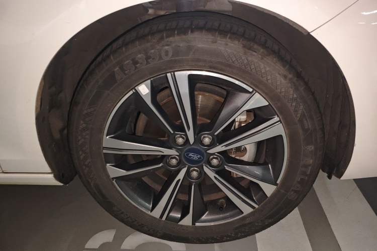 Used Ford Escort 2021 1.5L Automatic Diamond Edition Exterior 7