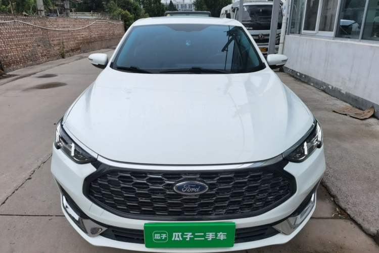 Used Ford Escort 2021 1.5L Automatic Diamond Edition Front