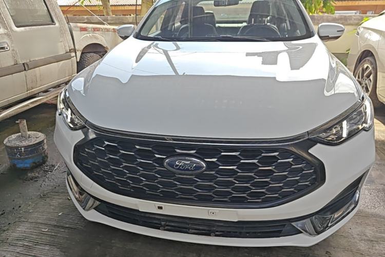 Used Ford Escort 2021 1.5L Automatic Diamond Edition Front