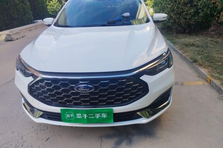 Used Ford Escort 2021 1.5L Automatic Diamond Edition Front