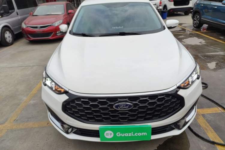 Used Ford Escort 2021 1.5L Automatic Diamond Edition Front