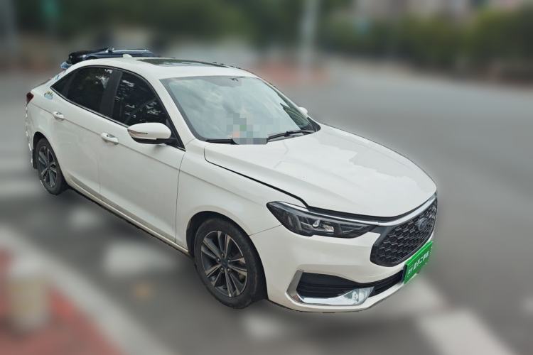 Used Ford Escort 2021 1.5L Automatic Diamond Edition Front Right 45 Deg