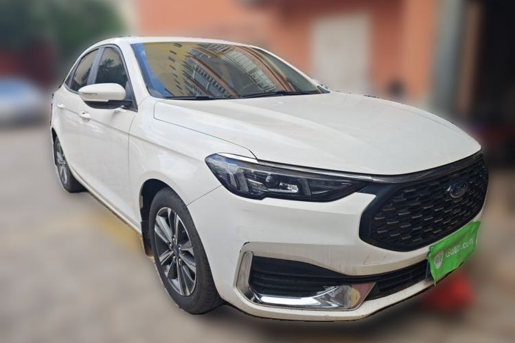 Used Ford Escort 2021 1.5L Automatic Diamond Edition Front Right 45 Deg