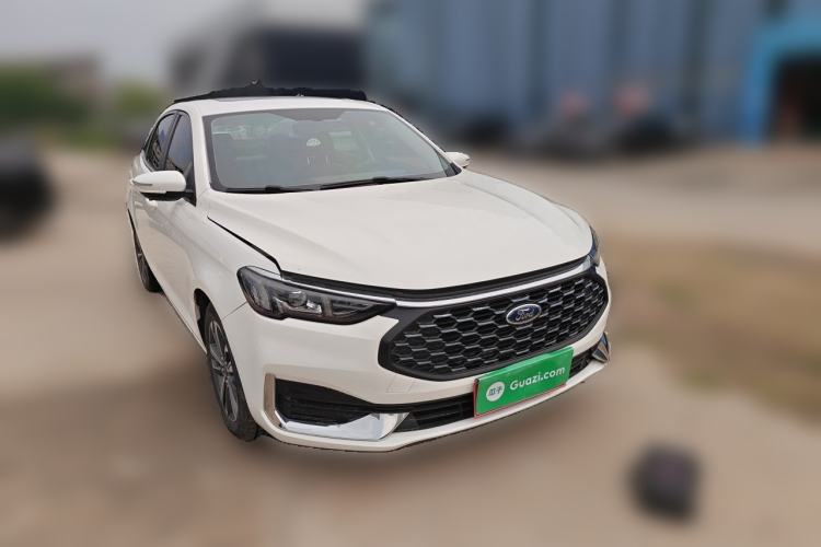 Used Ford Escort 2021 1.5L Automatic Diamond Edition Front Right 45 Deg
