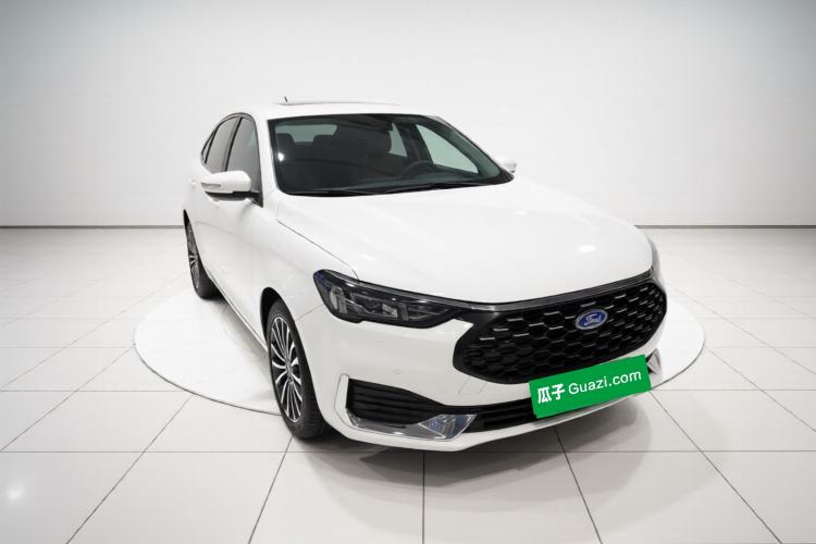 Used Ford Escort 2021 1.5L Automatic Glory Edition Front Right 45 Deg