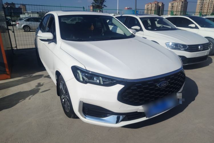 Used Ford Escort 2021 1.5L Automatic Diamond Edition Front Right 45 Deg