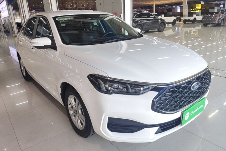 Used Ford Escort 2021 1.5L Automatic Gold Edition Front Right 45 Deg