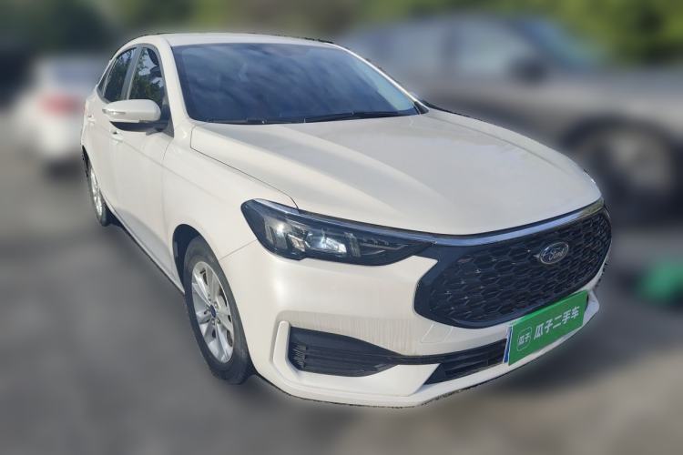 Used Ford Escort 2021 1.5L Automatic Gold Edition Front Right 45 Deg
