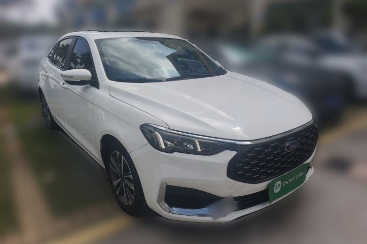Used Ford Escort 2021 1.5L Automatic Diamond Edition Front Right 45 Deg