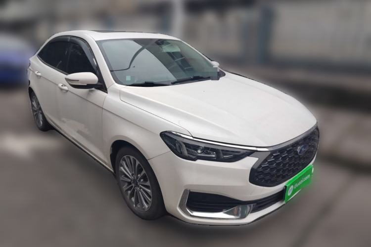 Used Ford Escort 2021 1.5L Automatic Diamond Edition Front Right 45 Deg
