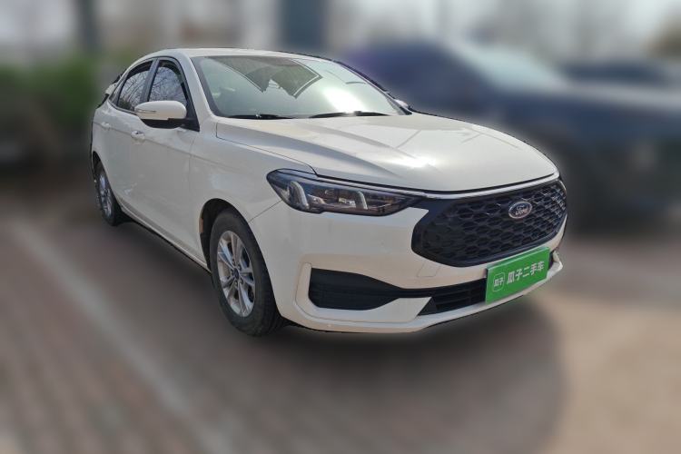 Used Ford Escort 2021 1.5L Automatic Gold Edition Front Right 45 Deg