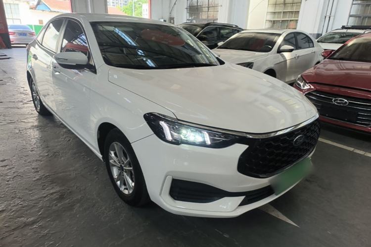 Used Ford Escort 2021 1.5L Automatic Gold Edition Front Right 45 Deg