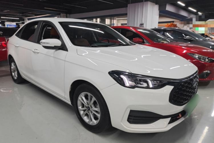 Used Ford Escort 2021 1.5L Automatic Gold Edition Front Right 45 Deg