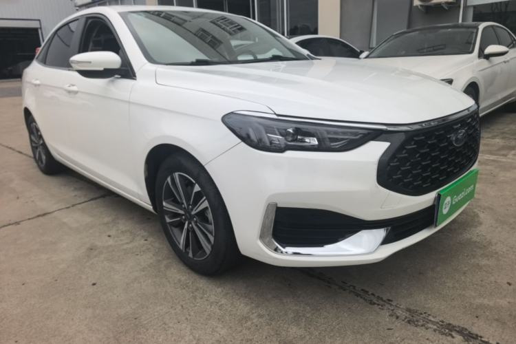 Used Ford Escort 2021 1.5L Automatic Diamond Edition Front Right 45 Deg