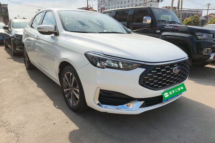 Used Ford Escort 2021 1.5L Automatic Diamond Edition Front Right 45 Deg
