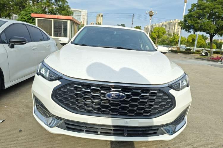 Used Ford Escort 2021 1.5L Automatic Platinum Edition Front