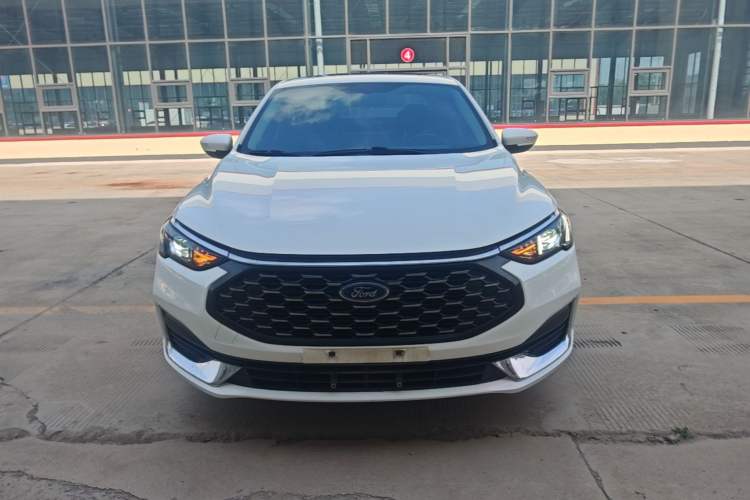 Used Ford Escort 2021 1.5L Automatic Diamond Edition Front