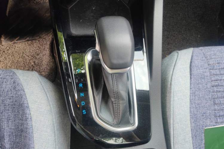 Used Ford Escort 2021 1.5L Automatic Diamond Edition Gear Lever