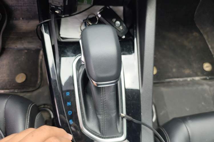 Used Ford Escort 2021 1.5L Automatic Diamond Edition Gear Lever