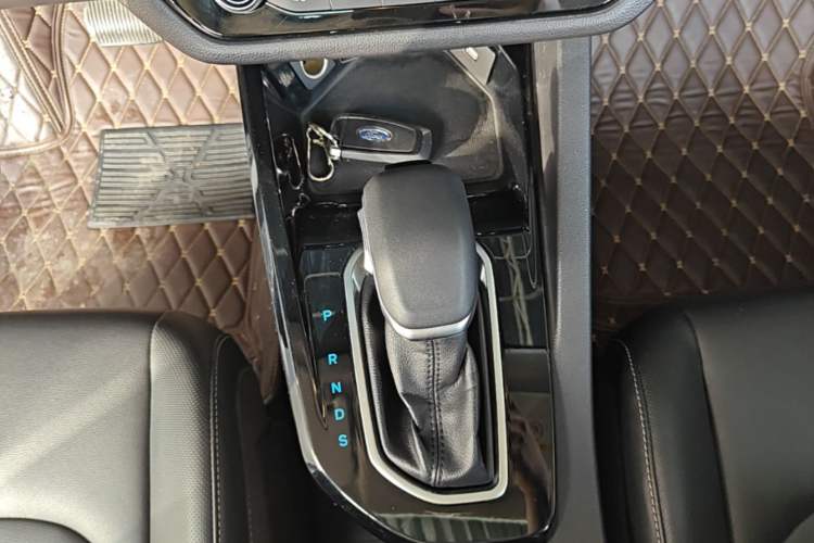 Used Ford Escort 2021 1.5L Automatic Diamond Edition Gear Lever