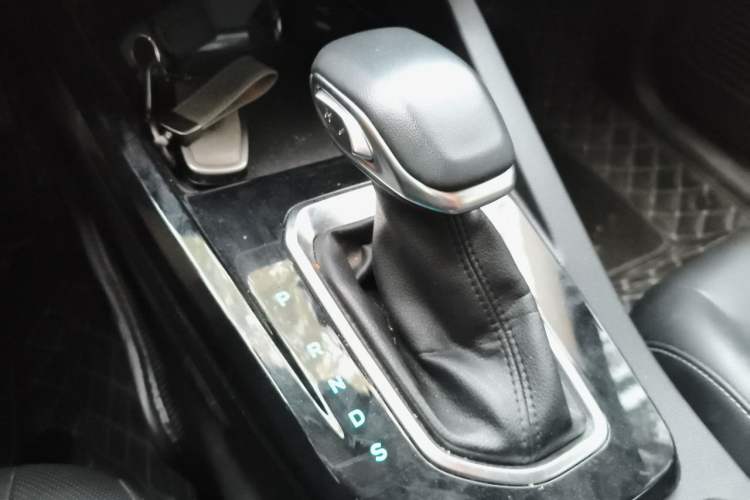 Used Ford Escort 2021 1.5L Automatic Diamond Edition Gear Lever