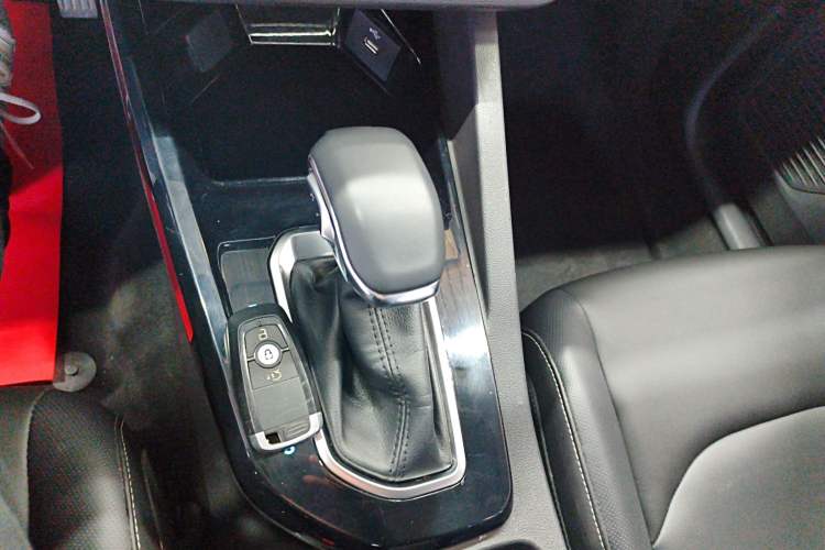 Used Ford Escort 2021 1.5L Automatic Diamond Edition Gear Lever