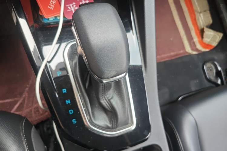 Used Ford Escort 2021 1.5L Automatic Diamond Edition Gear Lever