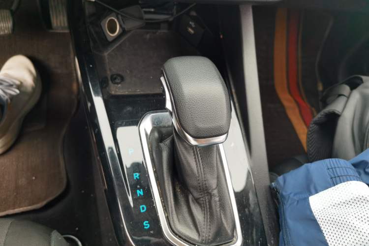 Used Ford Escort 2021 1.5L Automatic Gold Edition Gear Lever