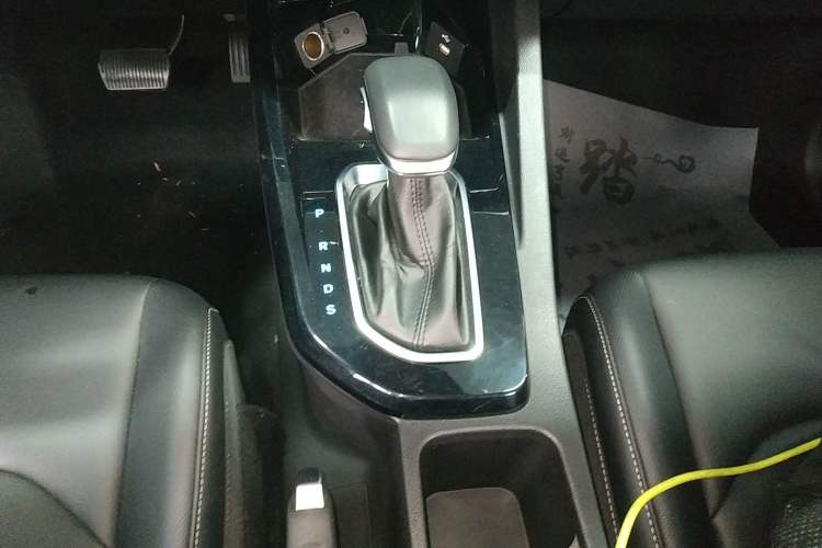 Used Ford Escort 2021 1.5L Automatic Diamond Edition Gear Lever