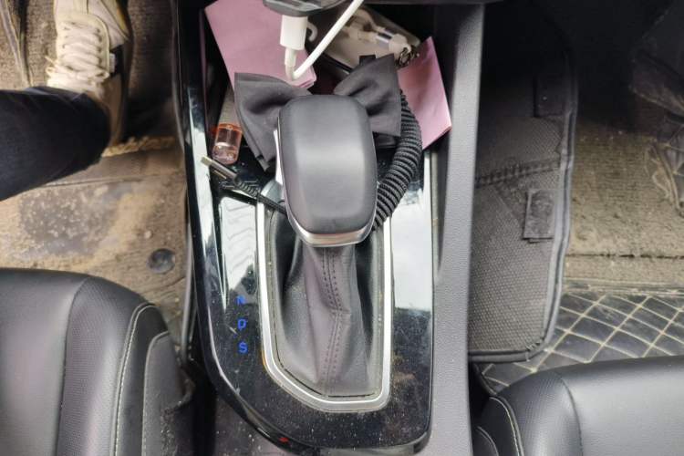 Used Ford Escort 2021 1.5L Automatic Diamond Edition Gear Lever