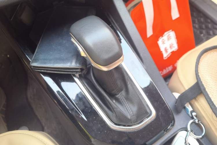 Used Ford Escort 2021 1.5L Automatic Diamond Edition Gear Lever