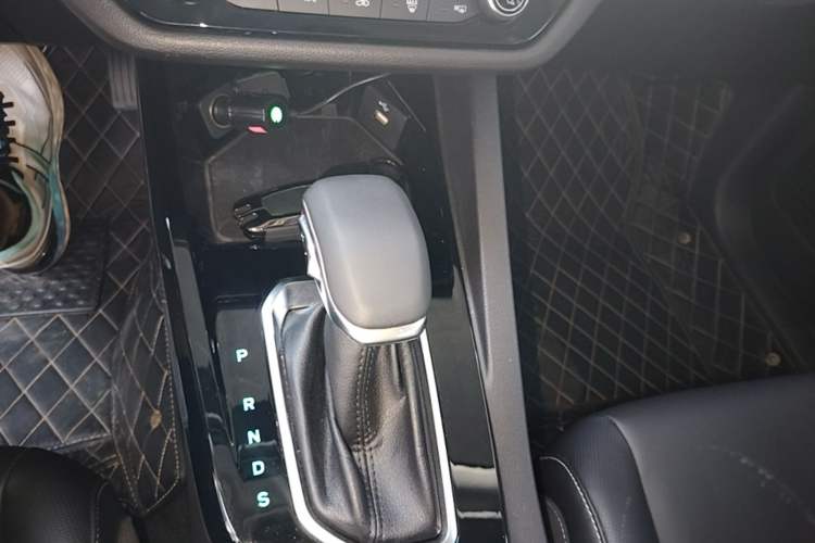 Used Ford Escort 2021 1.5L Automatic Diamond Edition Gear Lever