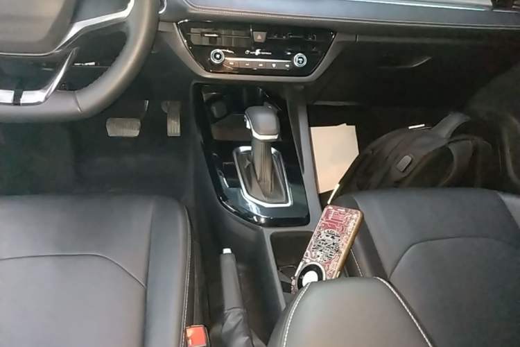 Used Ford Escort 2021 1.5L Automatic Diamond Edition Gear Lever