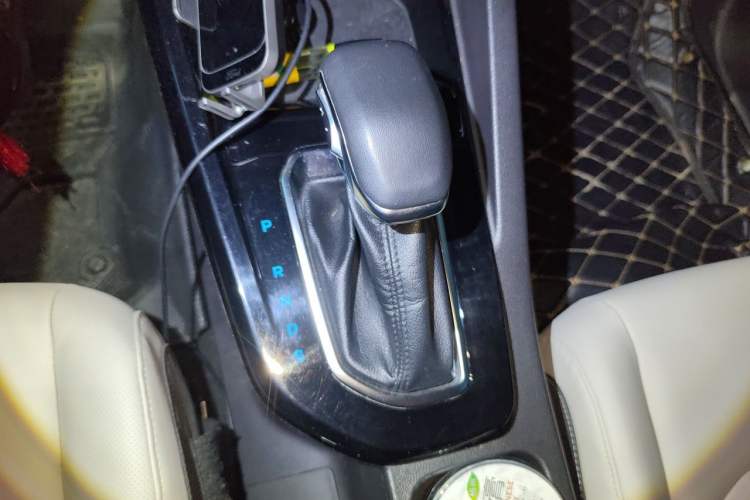Used Ford Escort 2021 1.5L Automatic Diamond Edition Gear Lever
