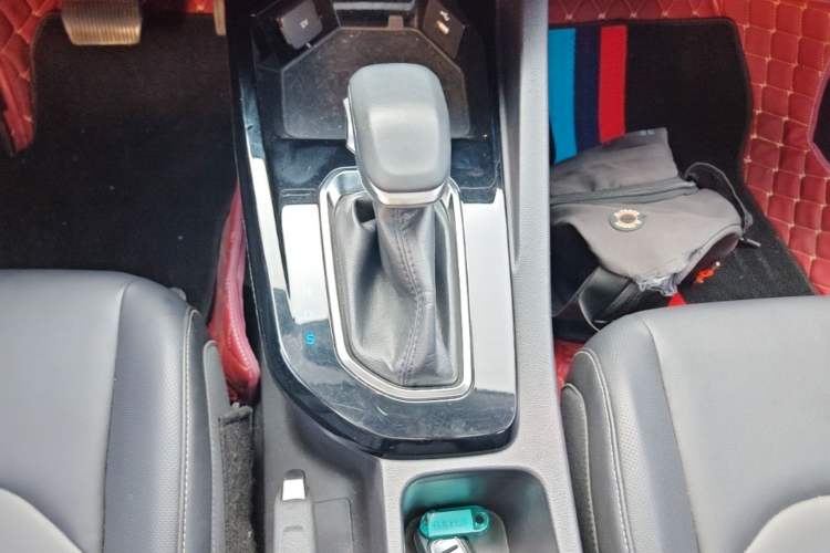 Used Ford Escort 2021 1.5L Automatic Diamond Edition Gear Lever