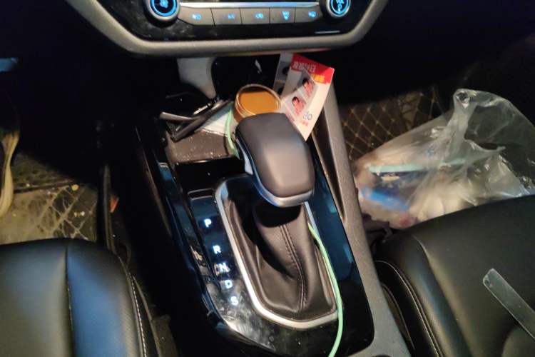 Used Ford Escort 2021 1.5L Automatic Diamond Edition Gear Lever
