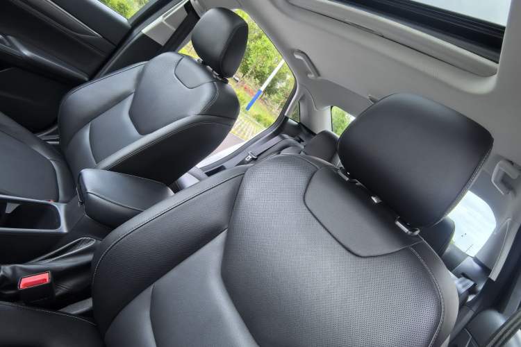 Used Ford Escort 2021 1.5L Automatic Diamond Edition Headliner