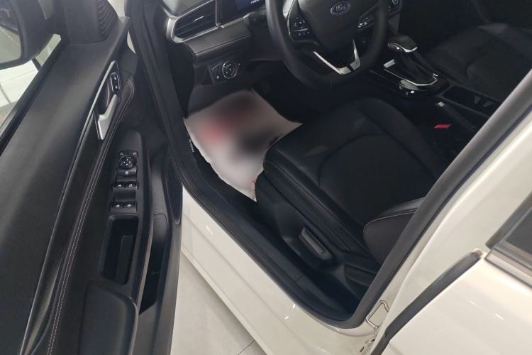 Used Ford Escort 2021 1.5L Automatic Diamond Edition Interior 1