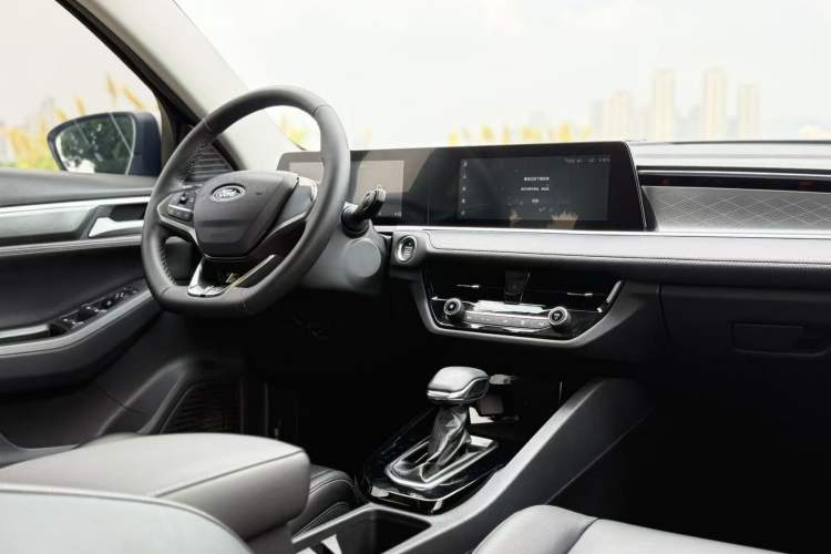 Used Ford Escort 2021 1.5L Automatic Diamond Edition Interior 1