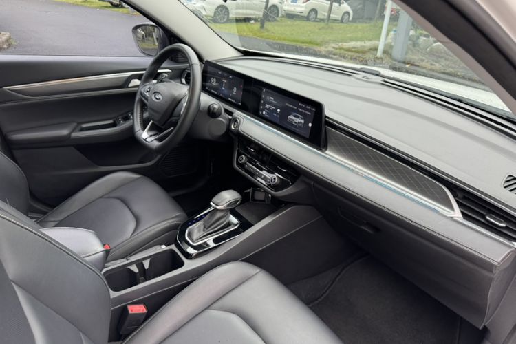 Used Ford Escort 2021 1.5L Automatic Diamond Edition Interior 12