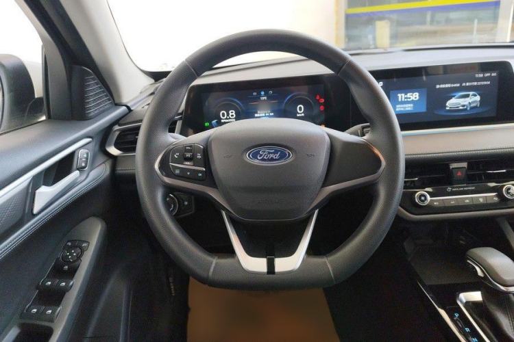 Used Ford Escort 2021 1.5L Automatic Gold Edition Interior 2