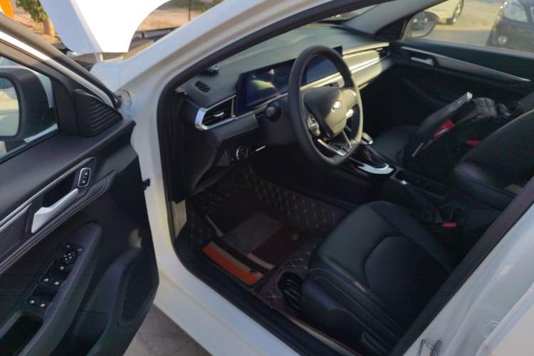 Used Ford Escort 2021 1.5L Automatic Diamond Edition Interior 3