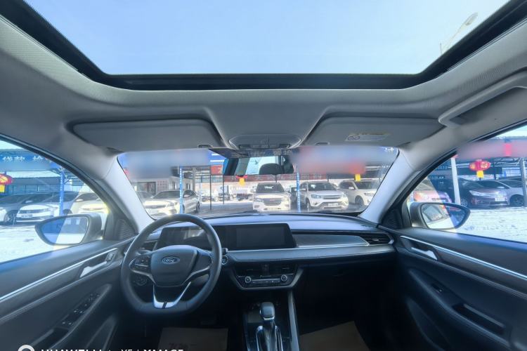 Used Ford Escort 2021 1.5L Automatic Diamond Edition Interior 3