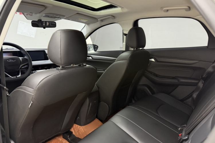 Used Ford Escort 2021 1.5L Automatic Diamond Edition Interior 3